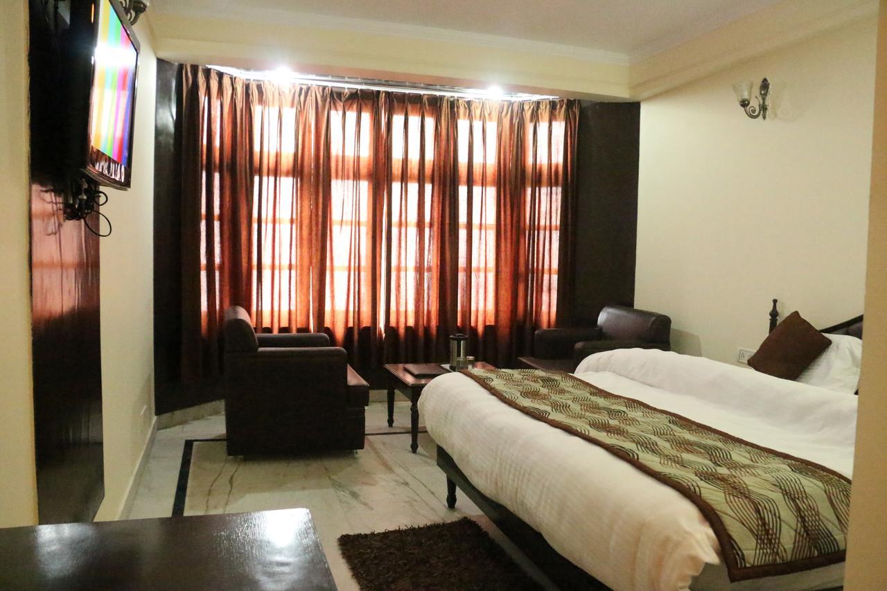 New Bharat Hotel Mussoorie Exterior foto
